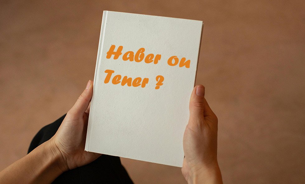 bloc-note-haber-ou-tener bloc-notes faisant apparaître en écriture les verbes espagnols haber et tener